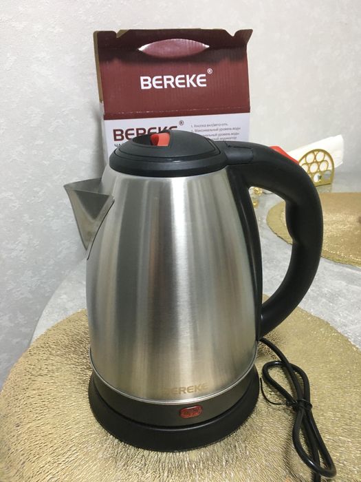 Продаю чайник новый