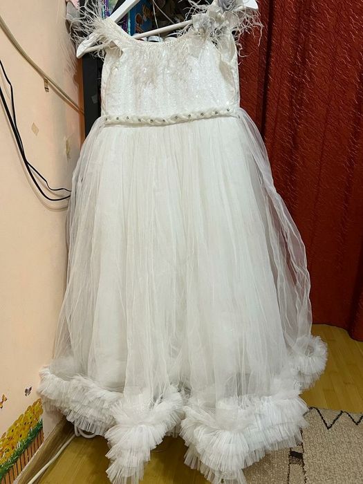 платье на девочку 7 или 8 лет