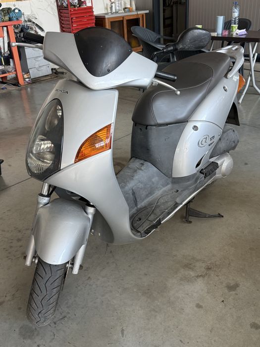 Honda 125 @ скутер