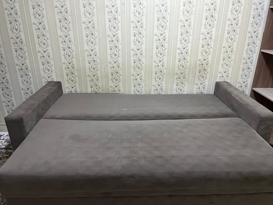 Продам диван в хорошем состоянии