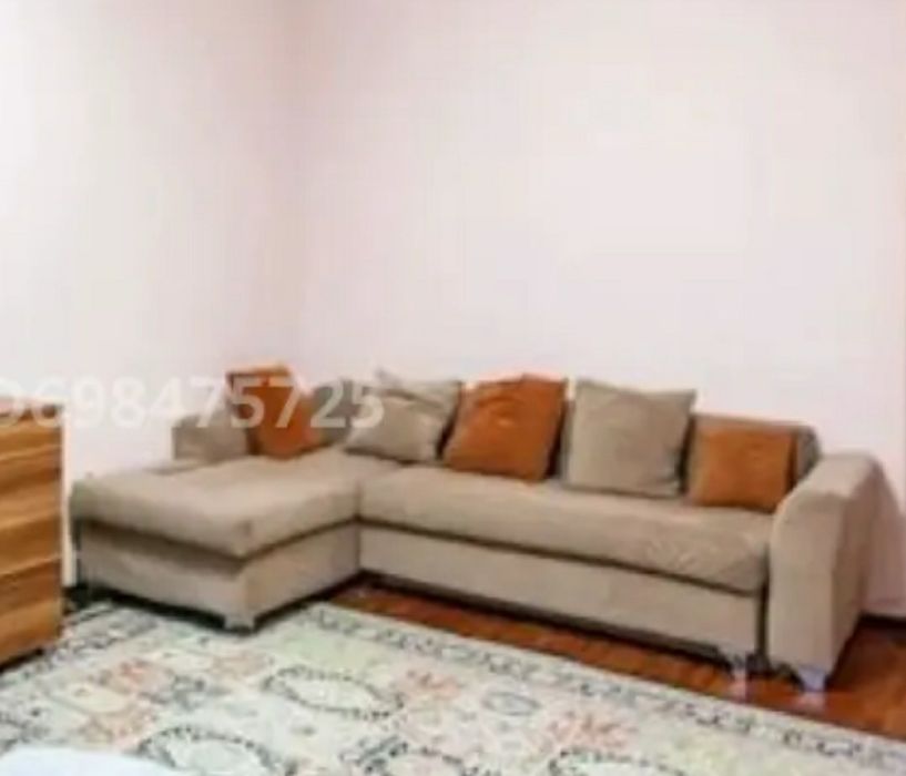 Диван угловой б.у