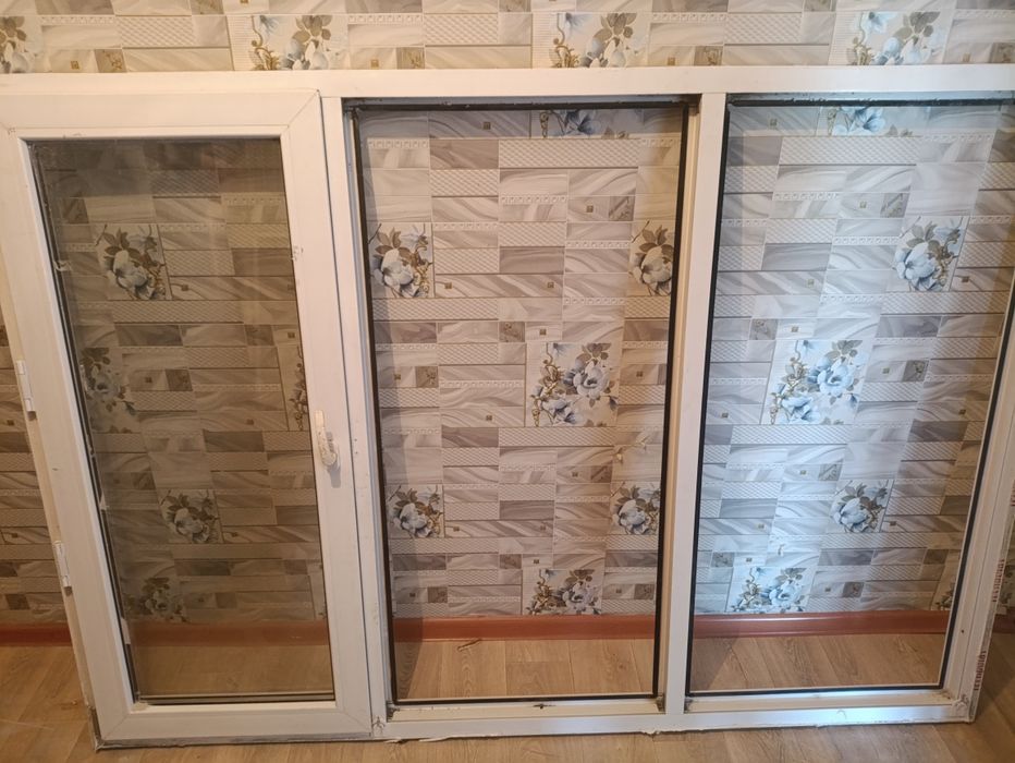 Продам б/у пластиковые окна