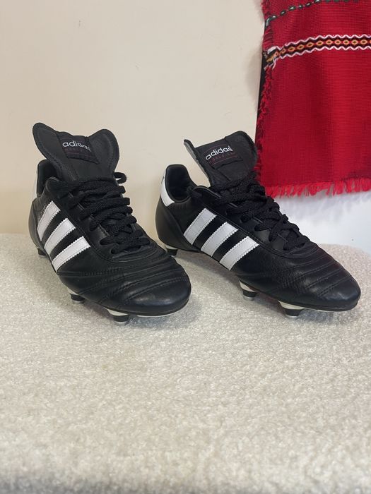 Adidas World Cup / футболни обувки / номер 40