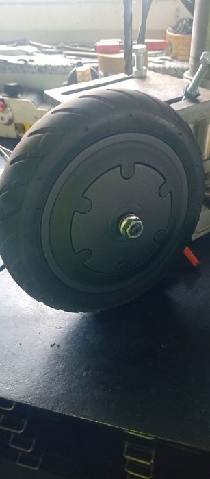 Roată trotinetă 36 v