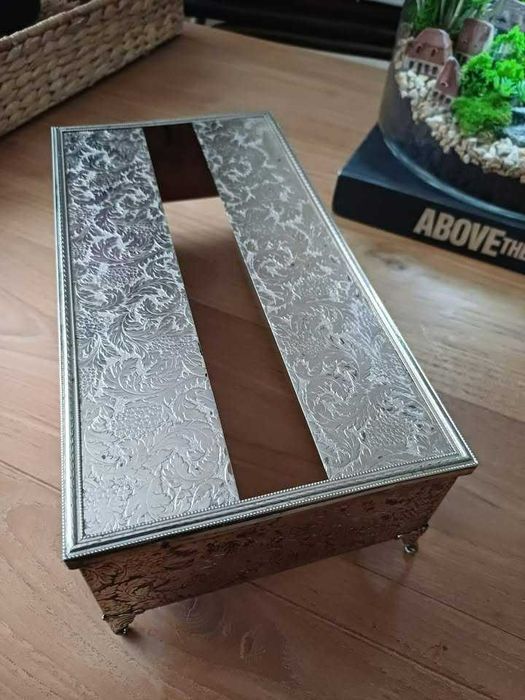 suport din metal pentru cutie de șervețele