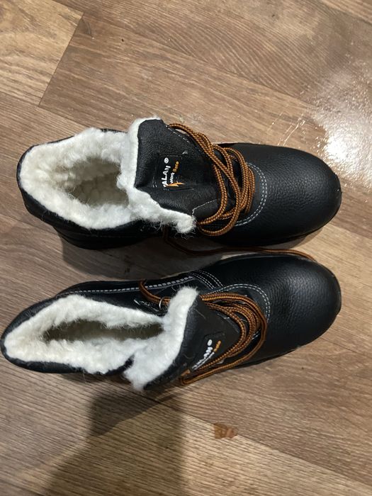 Зимние рабочие ботинки