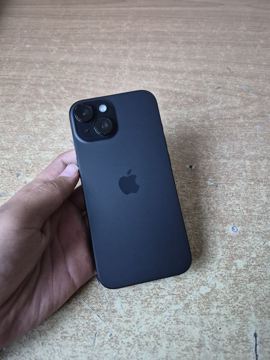 Продам айфон 15 IPhone 15