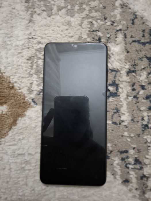 Samsung a12 телефон