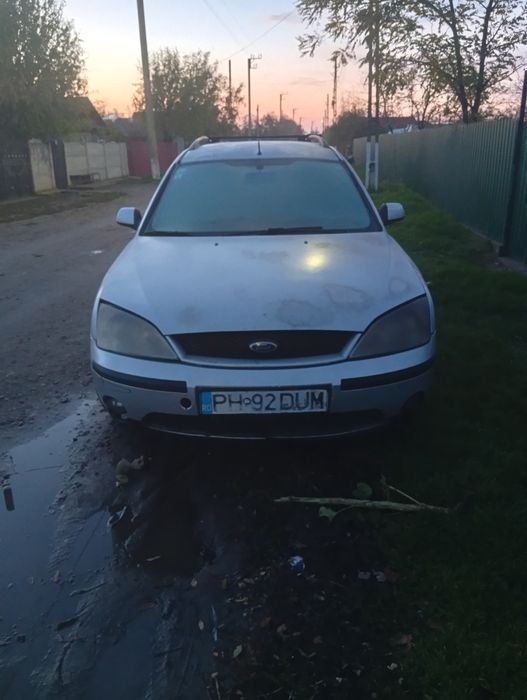 Vând schimb Ford an 2002 motor 2 dizel