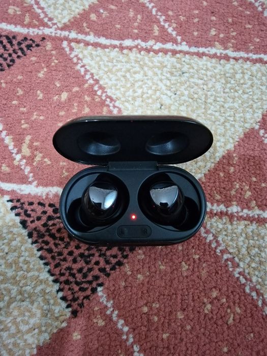Samsung galaxy buds +
