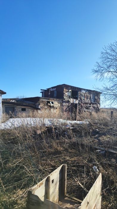 Дом с участком  25 соток