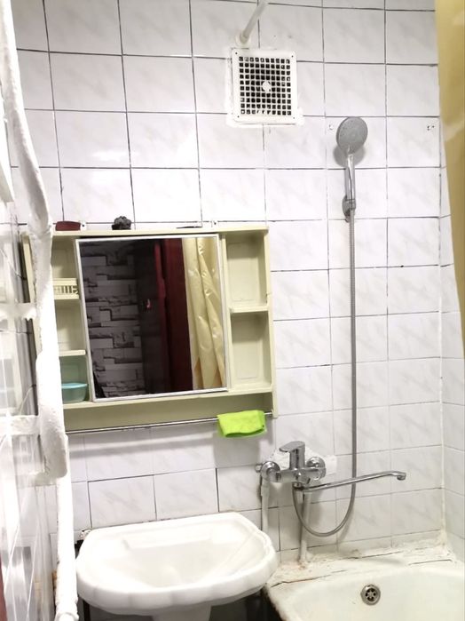 Комната в аренду.