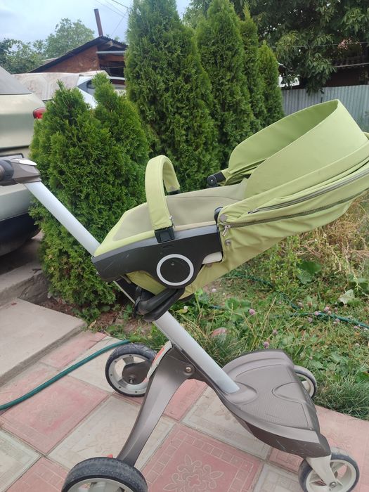 Продается коляска Stokke explore