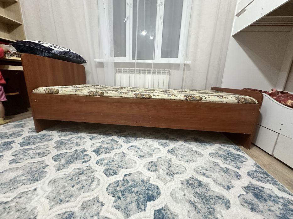 Кровать одноместный