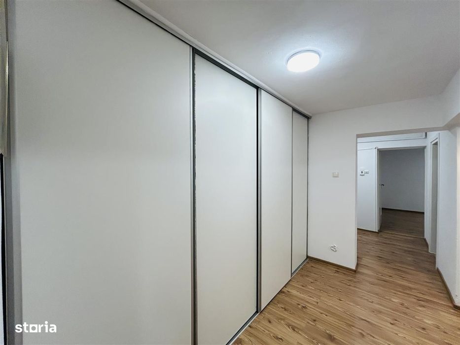 Apartament 3 camere, decomandat, 2 bai, mobilat si utilat