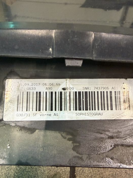 Bara fata originala BMW G30/G31 non LCI