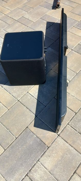 Soundbar cu subwoofer wireless KEF