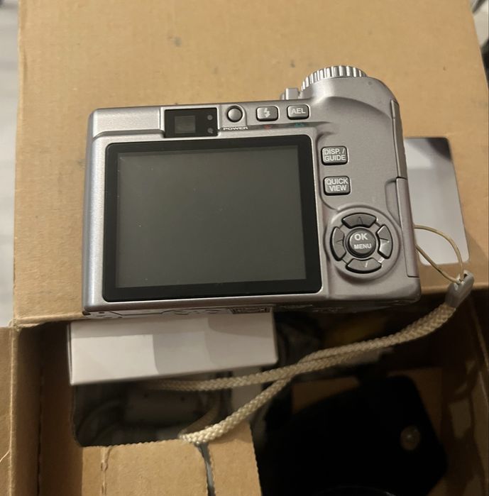Камера Olympus SP-310