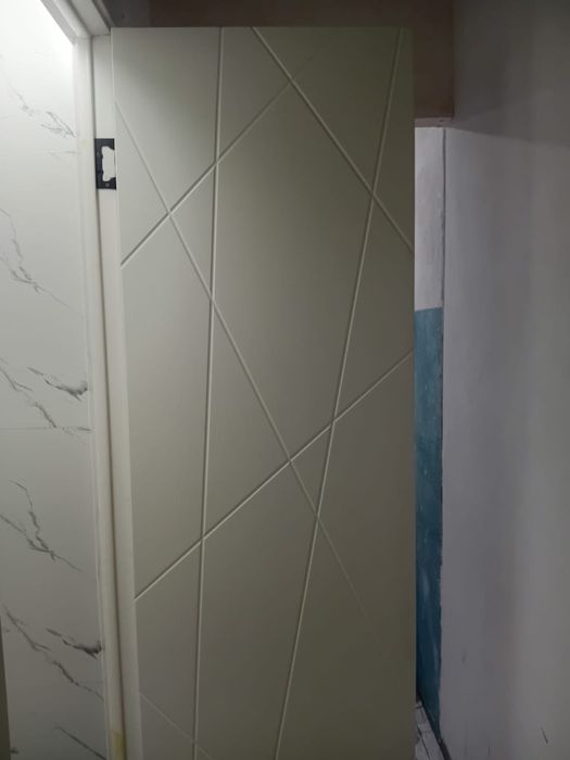 Продам двери 2*60 белого цвета!!!