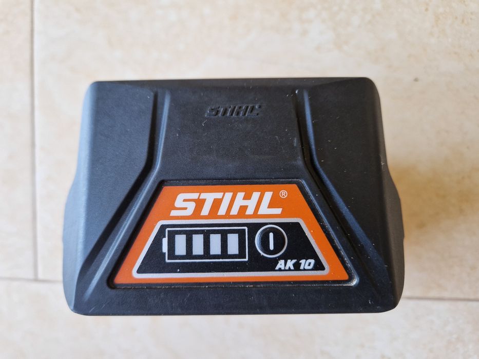 Stihl AK 10 - acumulator ( baterie )