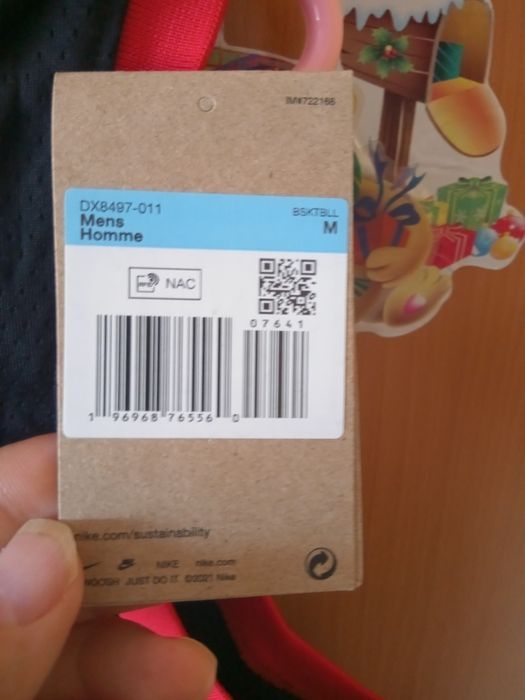 Maieu Nike Chicago bulls și La Lakers mărimea M nou cu eticheta