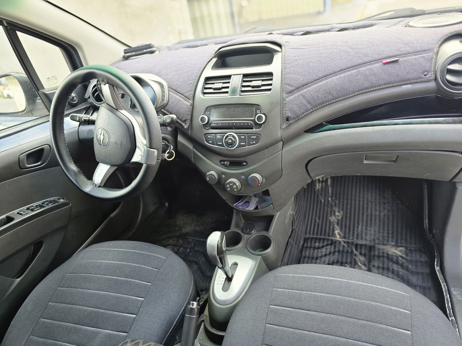 Спарк машинаси сотилади