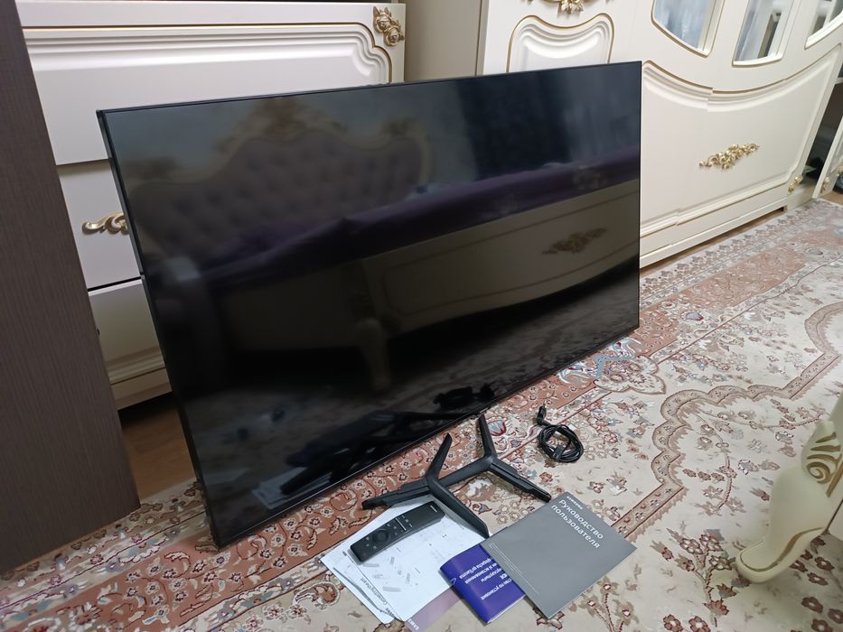 Телевизор SAMSUNG Смарт 50".