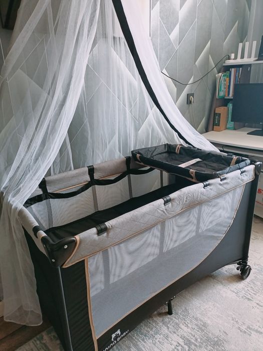 Продам кровать-манеж