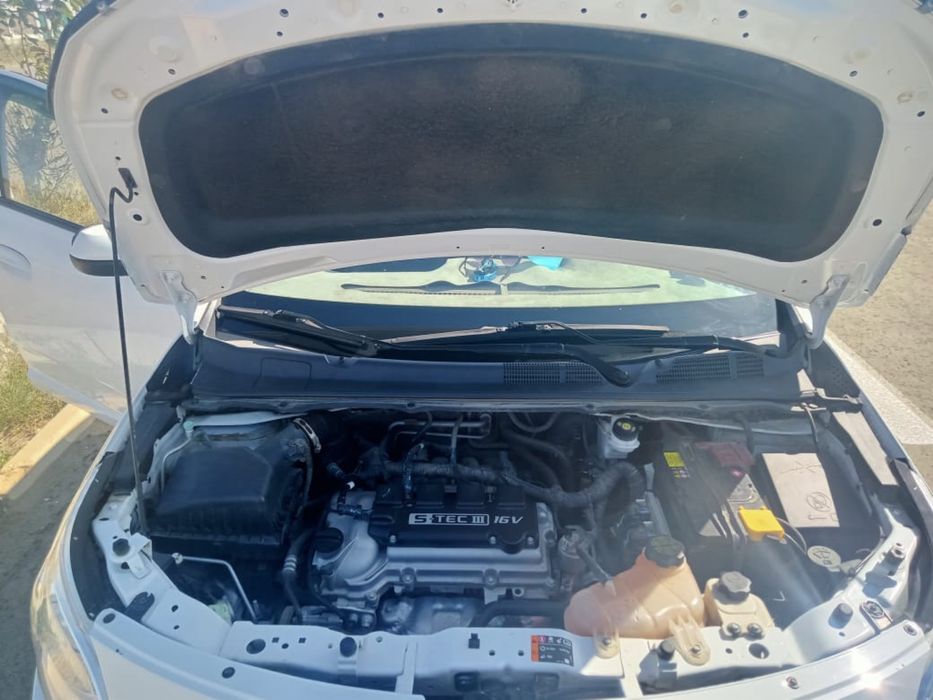 Машина шефролет 2022 года