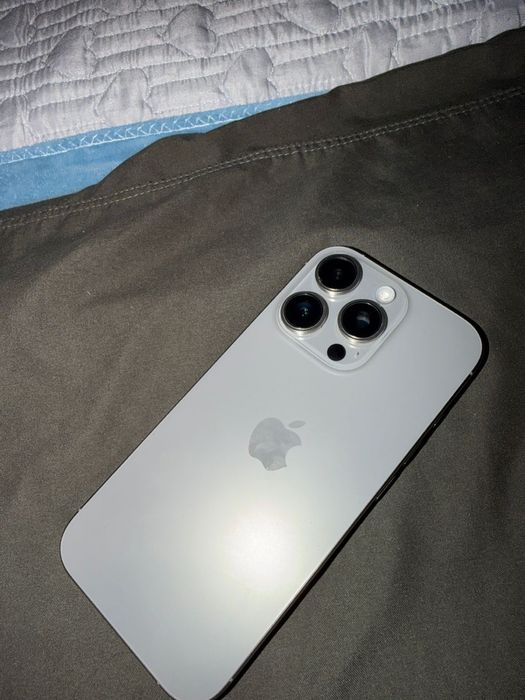 Iphone 16 pro 256гб