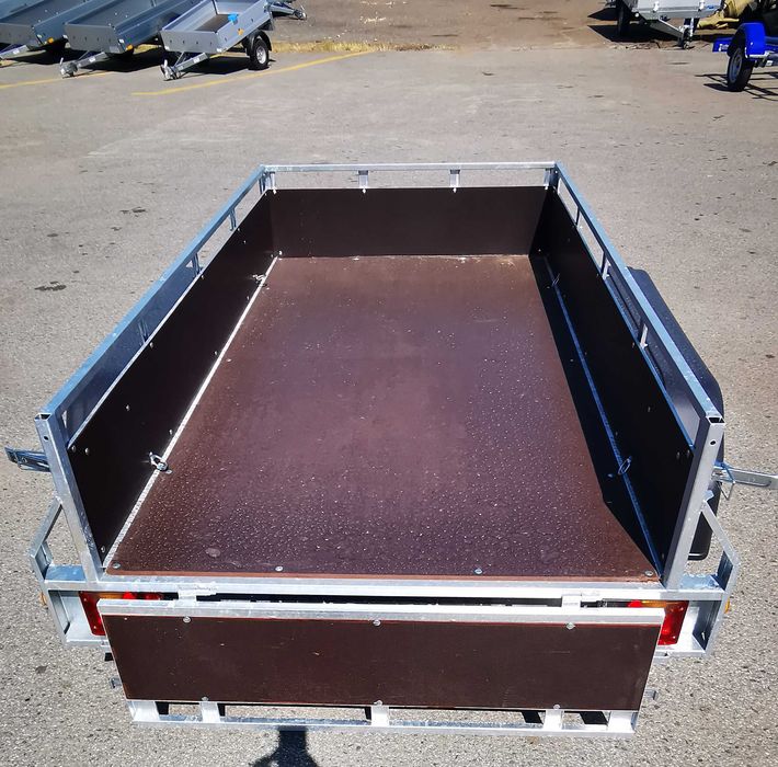 Remorca Cluj/ SUDATA, 2 Axe * 750 Kg: Dimensiuni 250*135*400 cm !