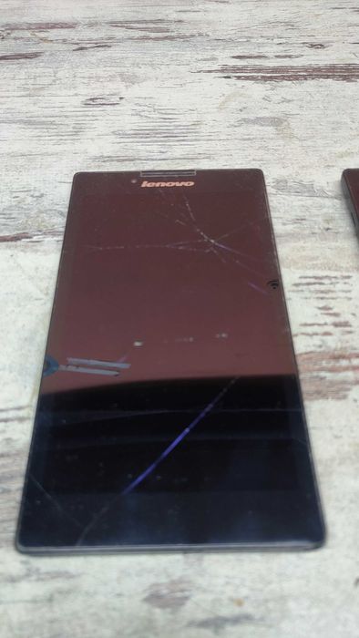 Леново Таб 2 А7 2 броя/ Lenovo Tab 2 А7
