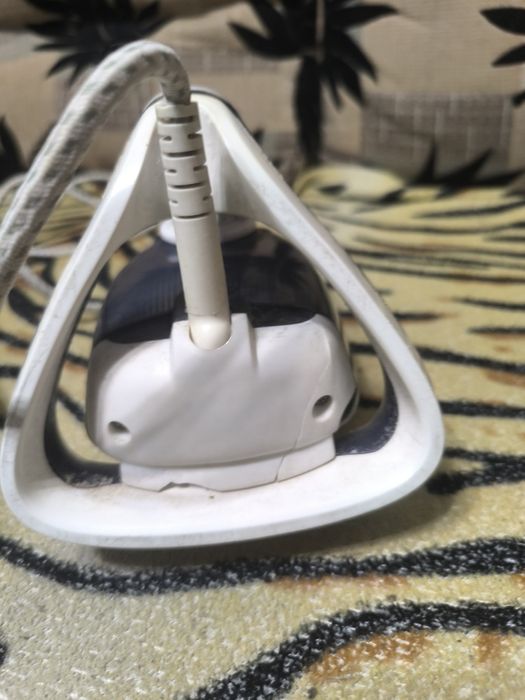 Утюг Tefal в нормальном состоянии