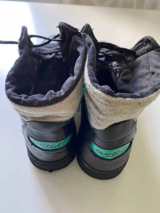 Pantofi sport / Bascheti piele