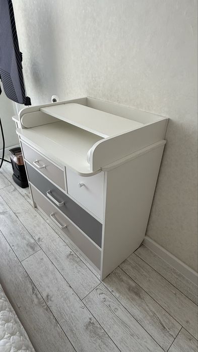 Комод с пеленальным столиком