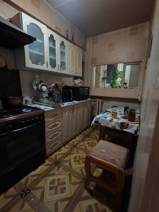 Продается 3-х Комнатная  квартира Ц-5 (Корзинка)