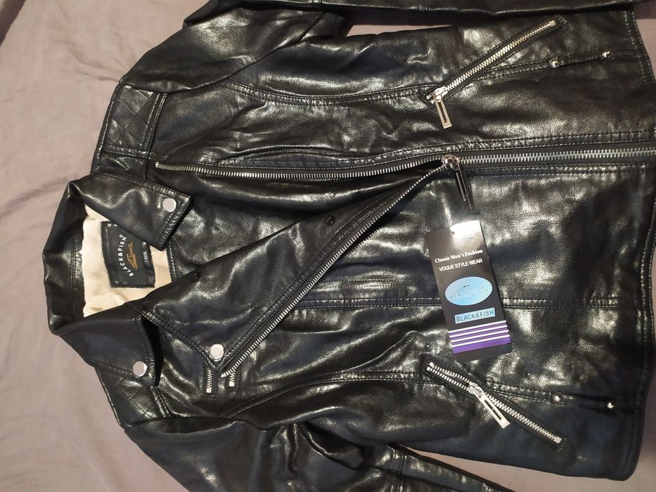 Дамско кожено яке