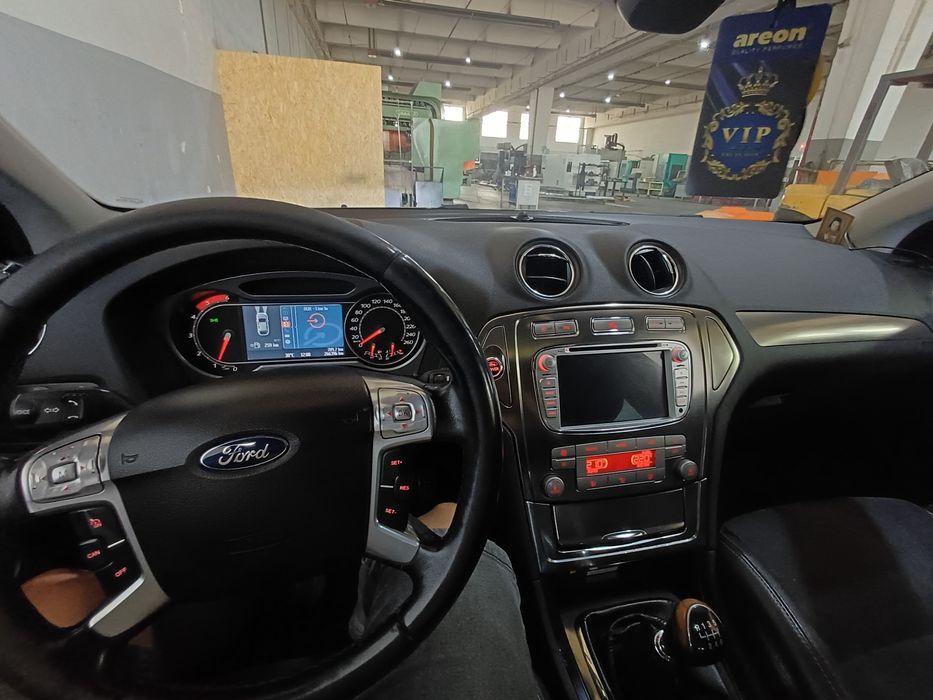 Vand Ford Mondeo
