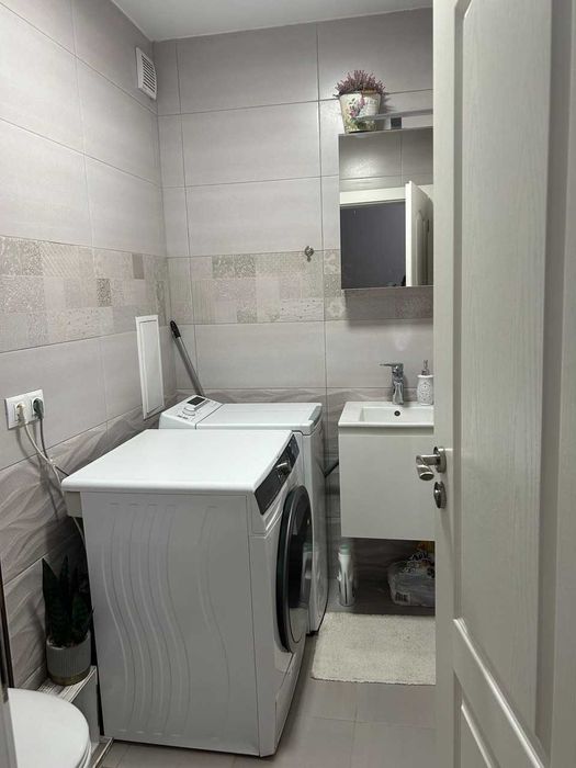 Дава се под наем Тристаен апартамент в София, Зона Б-19 - 90 кв.м за 325 € - Снимка #5