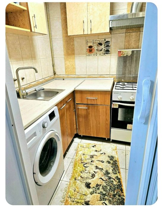 Închiriez apartament