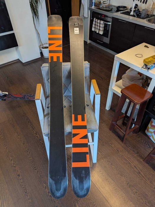 LINE Outline 178 + Marker Griffon 13