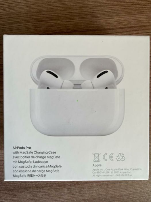 Наушники AirPods Pro оригинал.