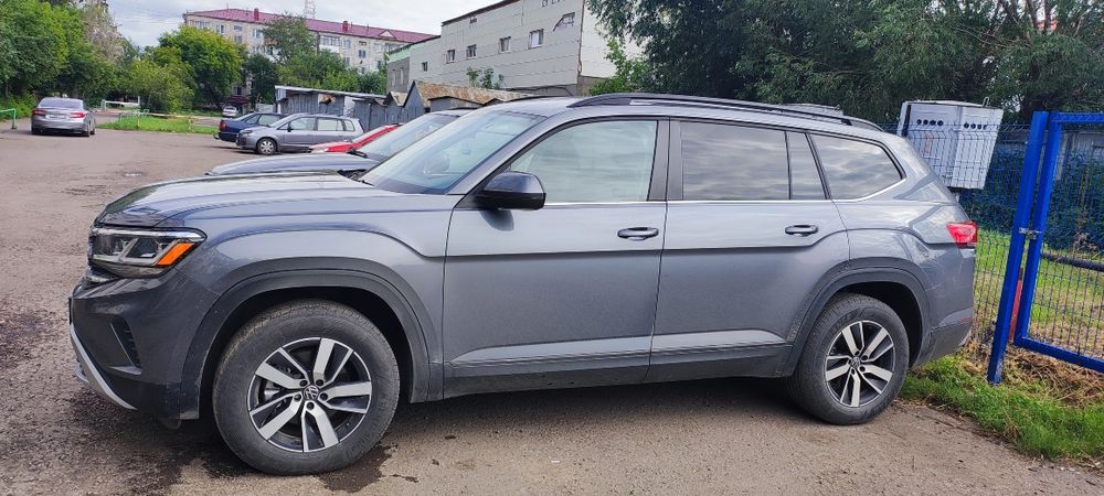 Продам авто Фольксваген Атлас