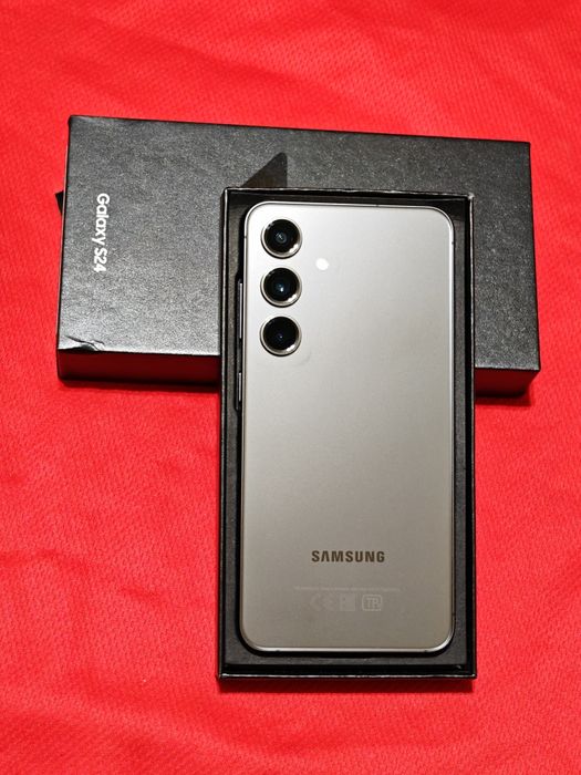 Samsung S24 256 gb Ram 8 5G EAC