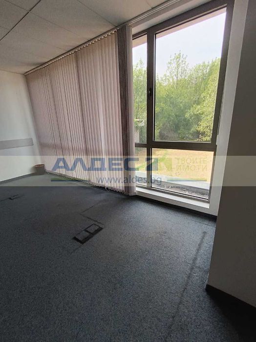 Дава се под наем Офис в София, Овча купел 2 - 237 кв.м за 2132 € - Снимка #6