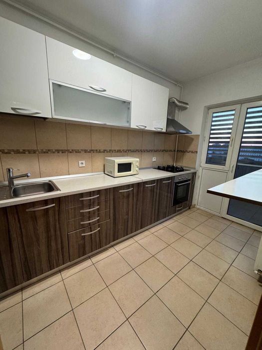 Inchiriez apartament 2 camere in complexul rezidential Citadella-Titan