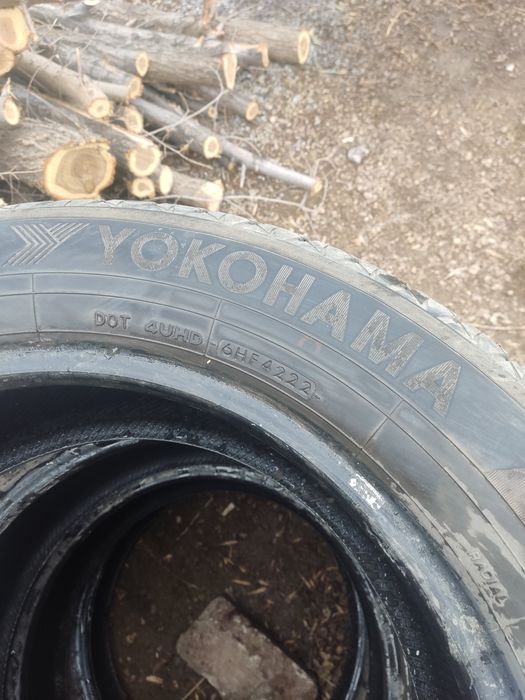 Продам шины Якохома 225/60r18.