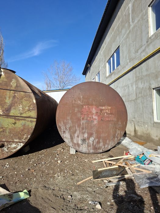 Металическая ёмкость