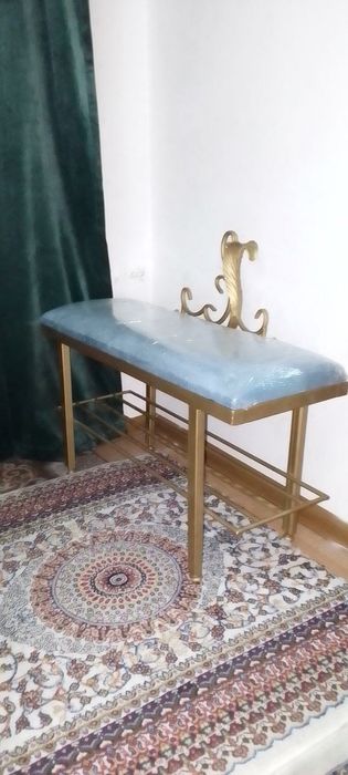 Оёк кийим учун подставкалар сотилади