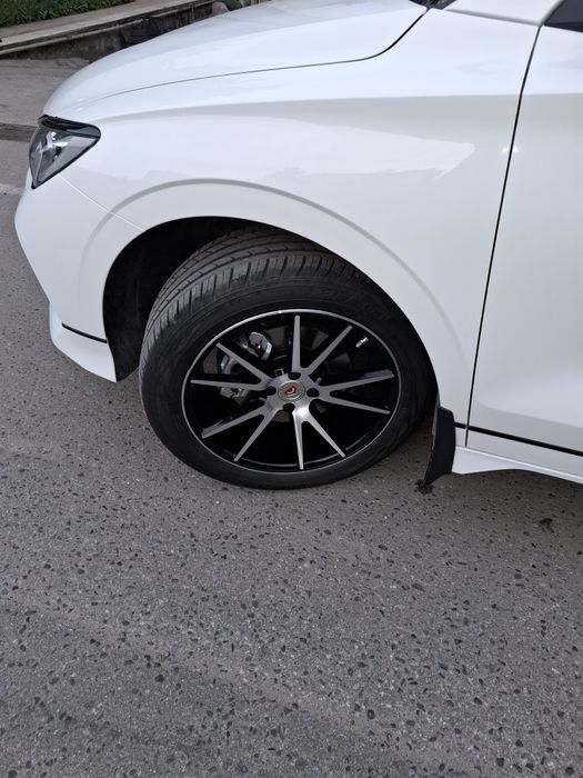 Колеса 225/50/18